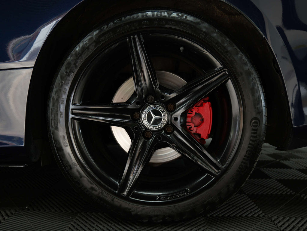 Mercedes-Benz C Class Amg Line Premium D #5