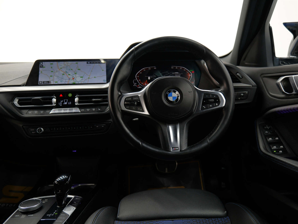 BMW 1 Series 118I M Sport #4