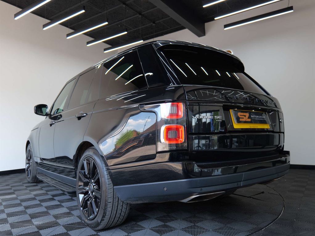 Land Rover Range Rover Rover Vogue Se P400e 4Wd Black #2