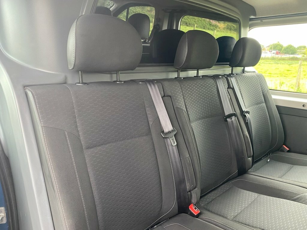 Vauxhall Vivaro 1.6L Sportive MD17OKV Blue #4