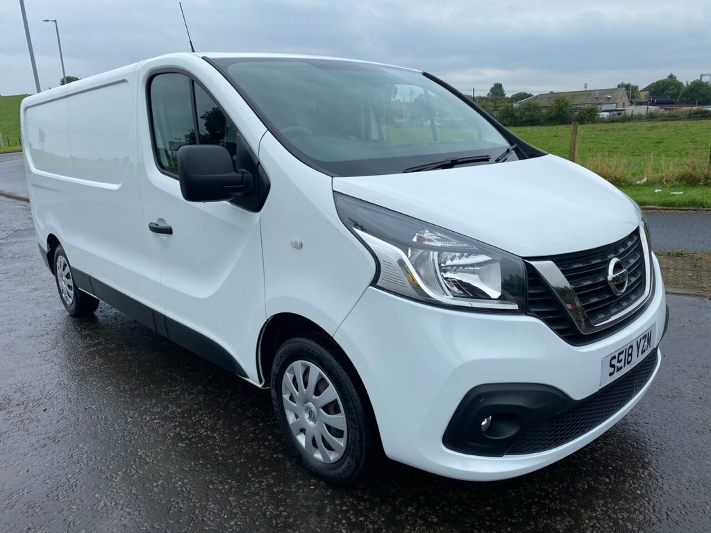 Nissan NV300 1.6L Acenta White