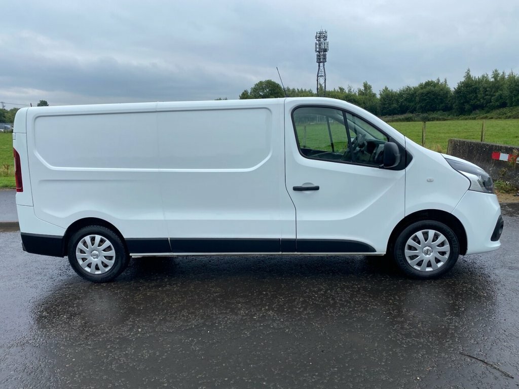 Nissan NV300 1.6L Acenta White #2