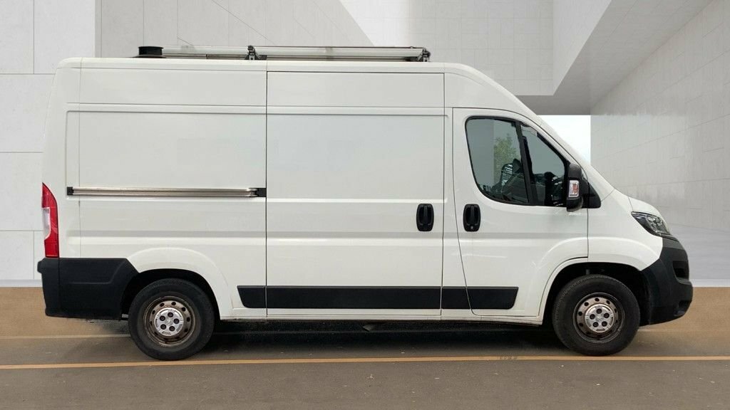 Peugeot Boxer 2L Professional White #2
