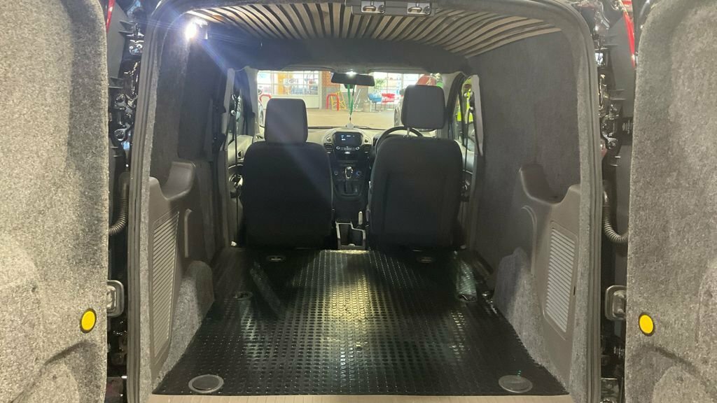Ford Transit Connect 1.5L Limited RN19TUJ Black #6