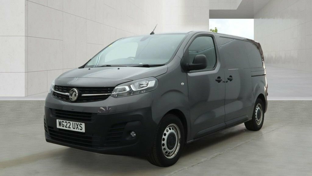 Vauxhall Vivaro 1.5L Dynamic 6Dr Grey