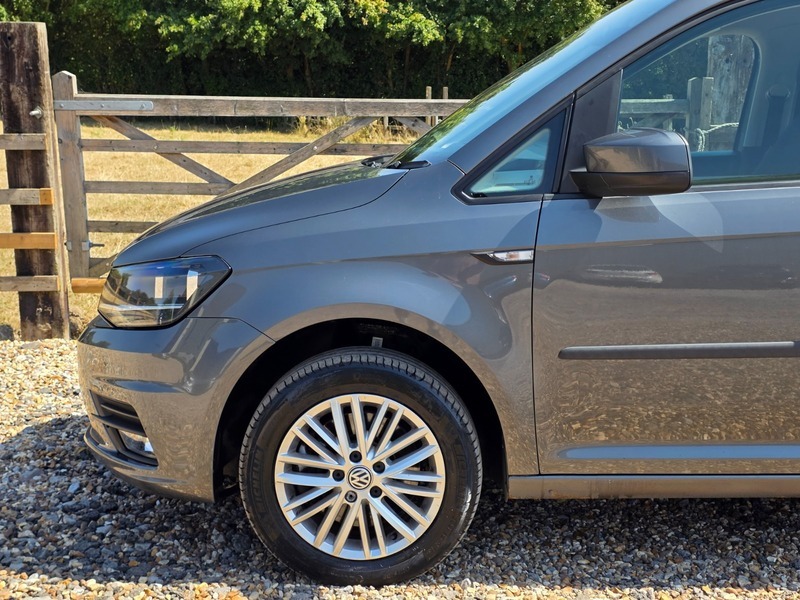 Volkswagen Caddy Life Life 2.0 Tdi Dsg Wheel Chair Accessible Vehicl Silver #12