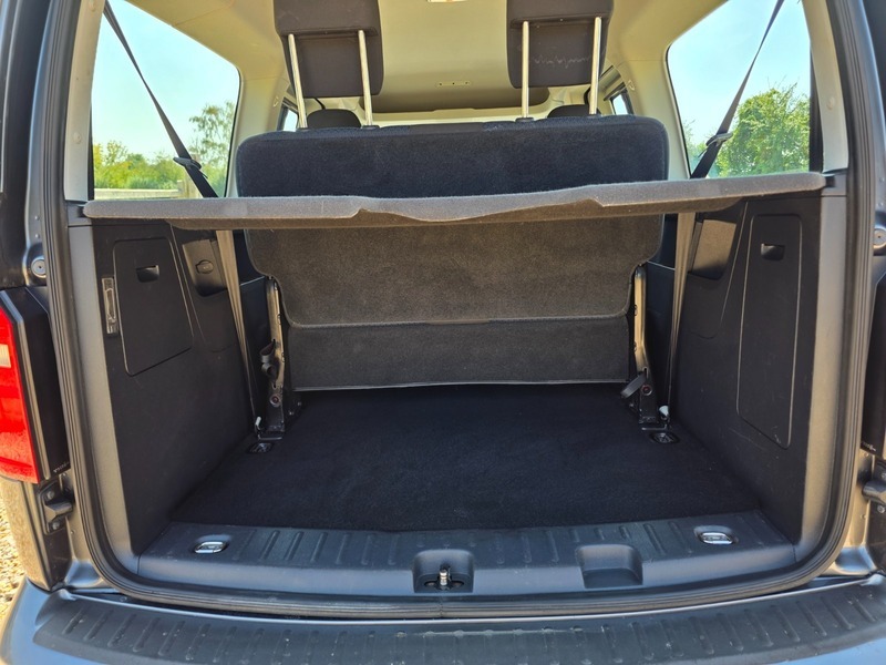 Volkswagen Caddy Life Life 2.0 Tdi Dsg Wheel Chair Accessible Vehicl Silver #24