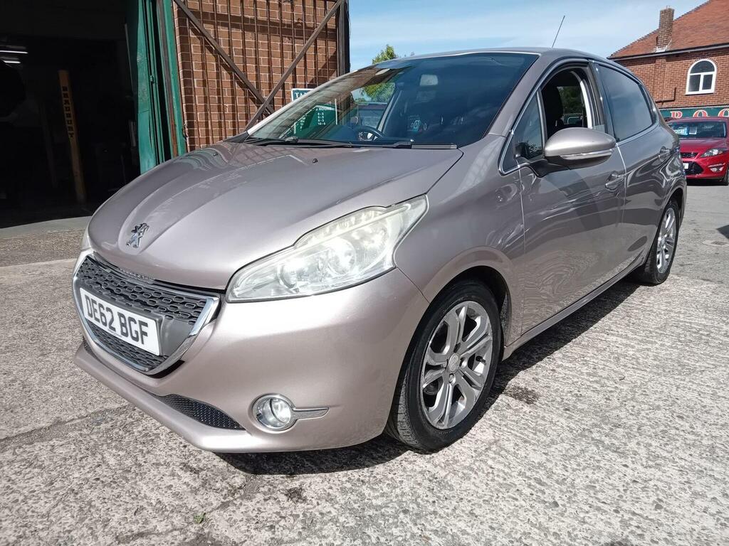 Peugeot 208 1.2 Vti Active Hatchback Euro 5 #10