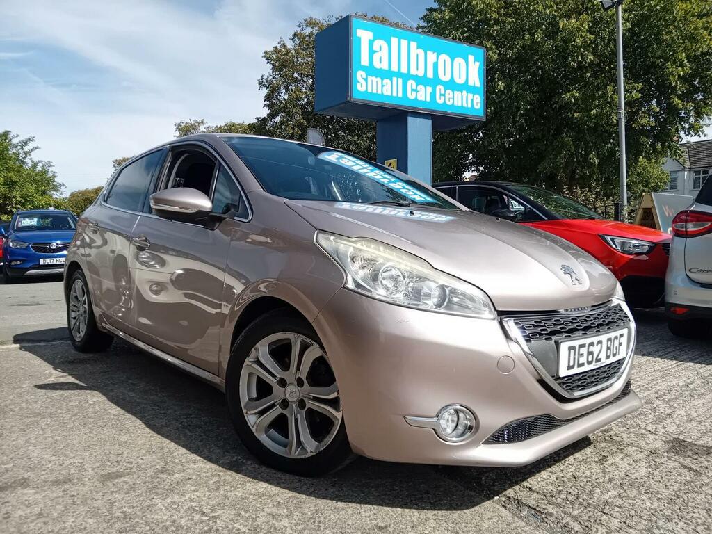 Peugeot 208 1.2 Vti Active Hatchback Euro 5 #1