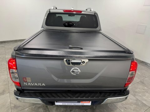 Nissan Navara 2.3 Dci Tekna Pickup Double Cab 4W Grey #10