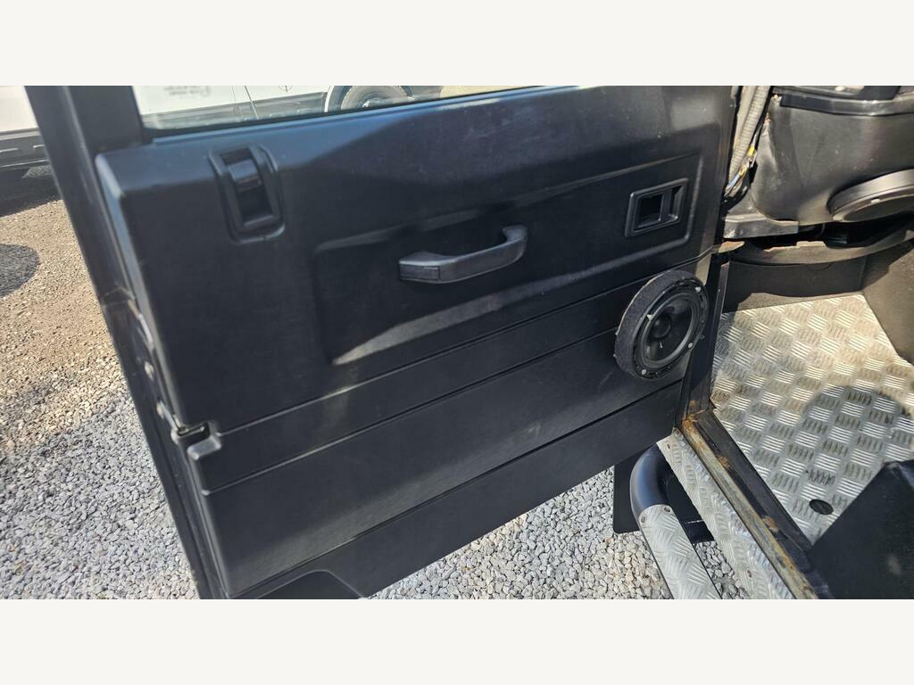 Land Rover Defender 90 2.5 90 Hard-top Td5 120 Bhp Blue #26