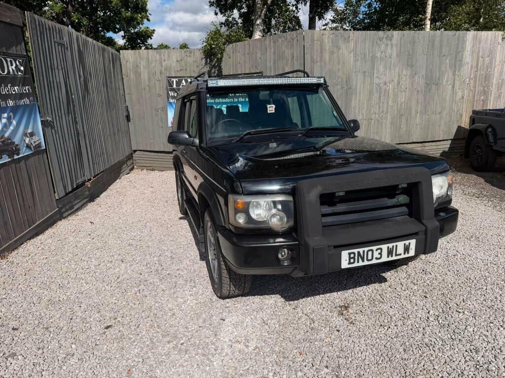 Land Rover Discovery 2.5 Td5 Gs Station Wagon Black #2