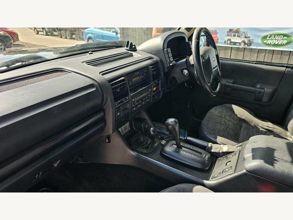 Land Rover Discovery Suv 2.5 Td5 Gs 2003 Silver #14