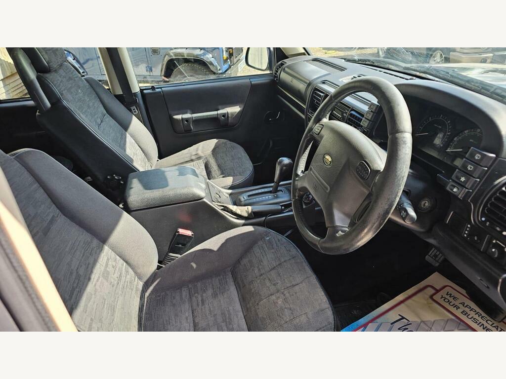 Land Rover Discovery Suv 2.5 Td5 Gs 2003 Silver #15
