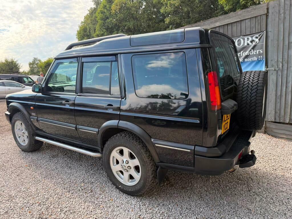 Land Rover Discovery 2.5 Td5 Metropolis Station Wagon Black #6