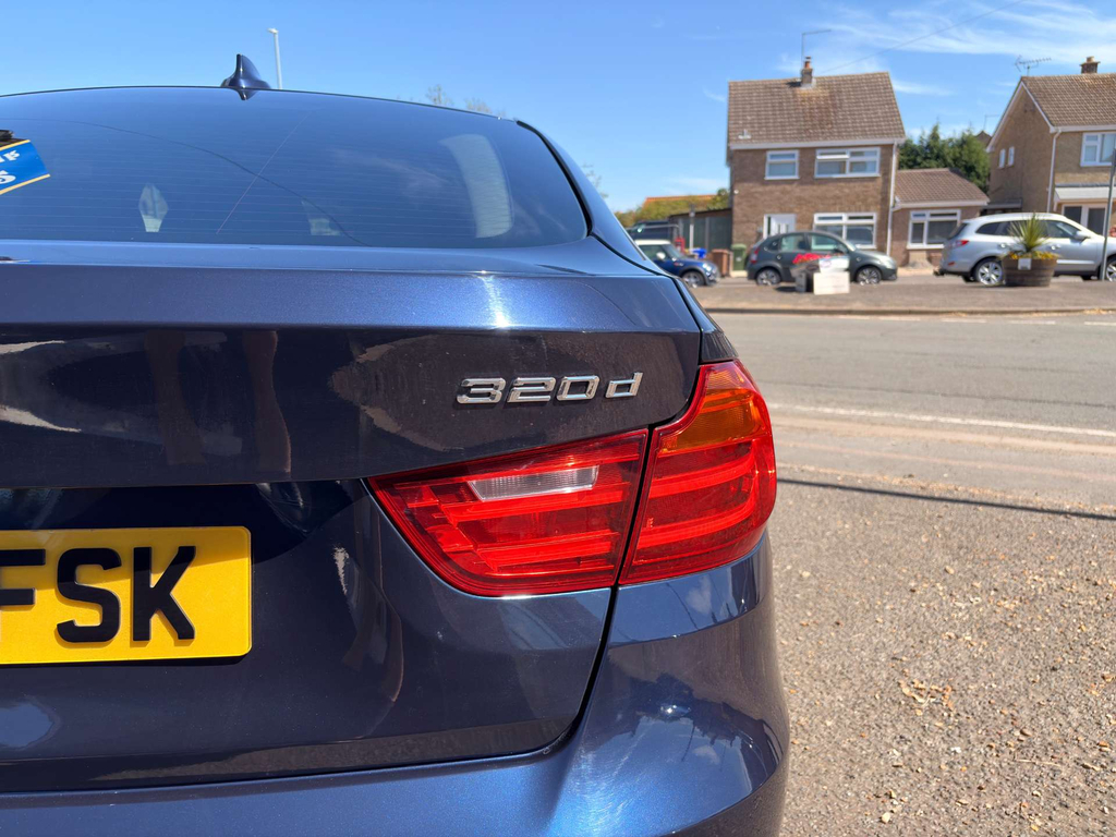 BMW 3 Series 2.0 320D M Sport Touring Euro 5 Ss Blue #17