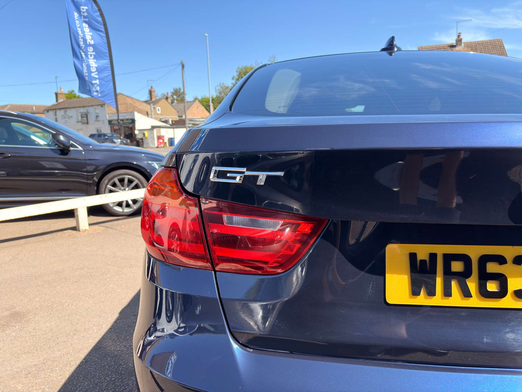 BMW 3 Series 2.0 320D M Sport Touring Euro 5 Ss Blue #16