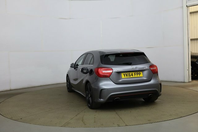 Mercedes-Benz A Class 1.5 A180 Cdi Amg Sport Euro 5 Ss Black #5