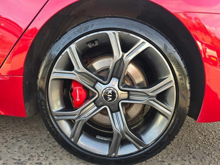 Kia Stinger Hatchback Grey #11