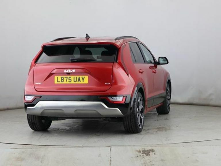 Kia Niro 1.6 Gdi 136 Hybrid Aspire Dct Red #4