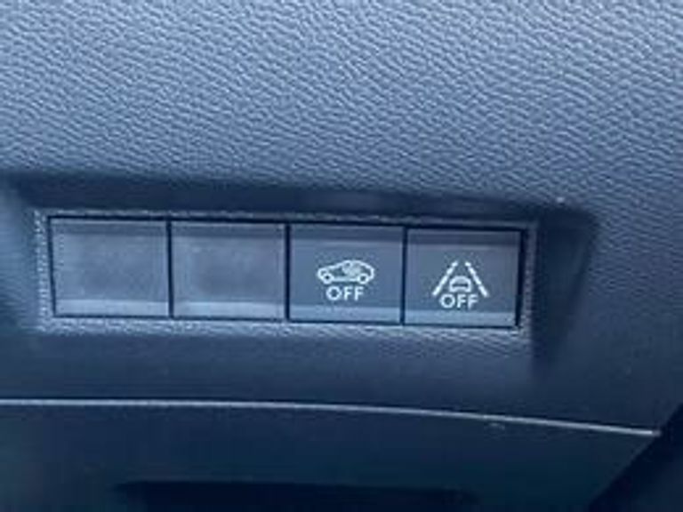 Peugeot 2008 1.2 Puretech 130 Allure Eat8 Red #23
