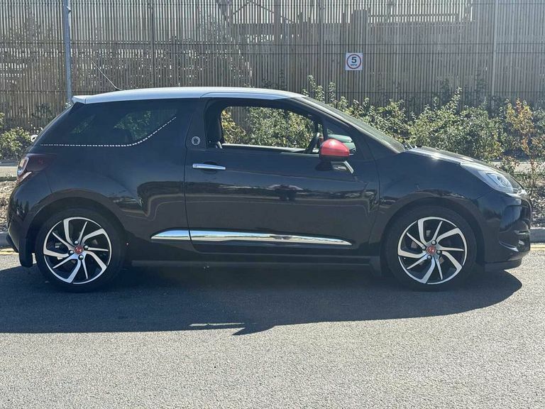 DS DS 3 1.6 Bluehdi Ines De La Fressange Black #2