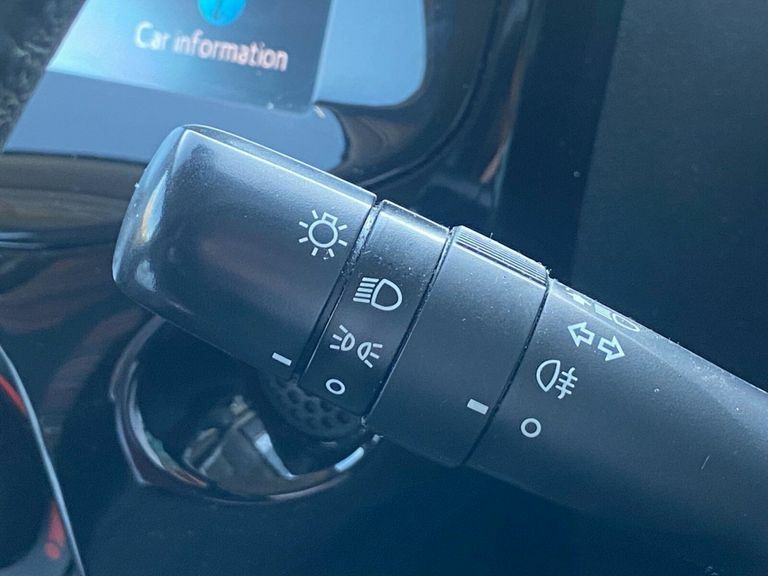 Citroen C1 1.0 Feel 1 Private Owner Only 14000 Miles Silver #19