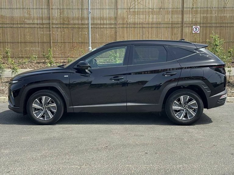 Hyundai Tucson 1.6 Tgdi 48V Mhd Se Connect 2Wd Dct Black #4