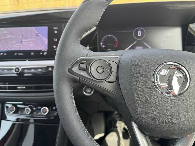 Vauxhall Grandland 1.2 Turbo Ultimate Suv Euro 6 Ss Black #17