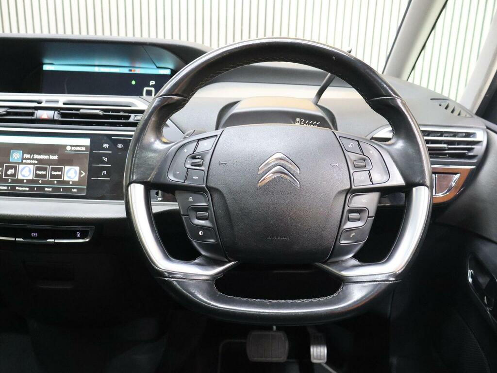 Citroen Grand C4 SpaceTourer 1.2 Puretech Shine Beige #44