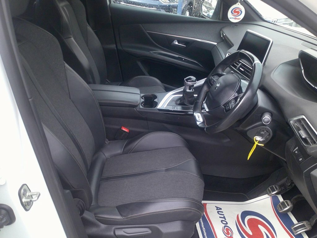 Peugeot 5008 1.5L Gt Line White #6
