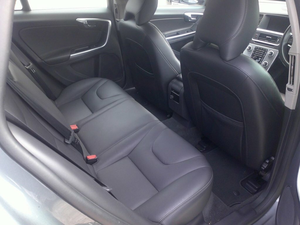 Volvo V60 2.0 D4 Inscription Pro Estate 190 Grey #8