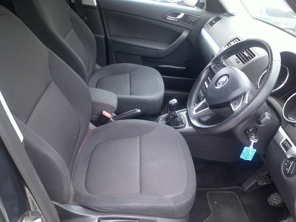 Skoda Yeti 2L Se Grey #6