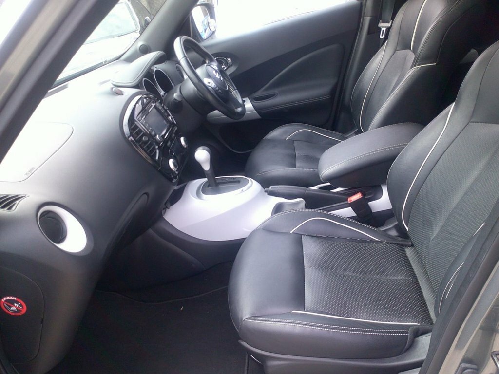 Nissan Juke 1.6L Tekna Grey #5