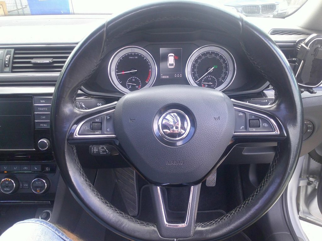 Skoda Superb Tdi Se Business U1014995 Ulez Beige #22