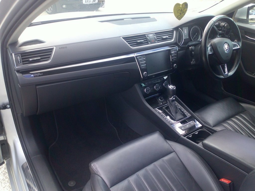 Skoda Superb Tdi Se Business U1014995 Ulez Beige #13
