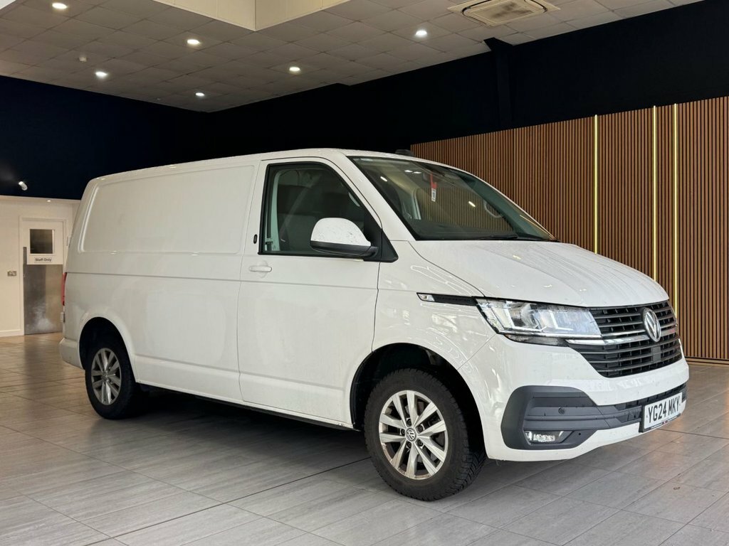Volkswagen Transporter 2.0 Tdi T28 Highline Panel Van Dsg Fwd YG24MKY White #2