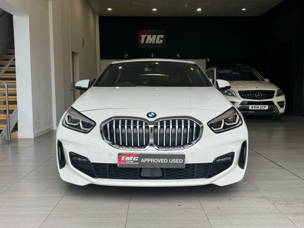 BMW 1 Series 1.5 118I M Sport Lcp Hatchback Dct Eu LO73EXA White #3