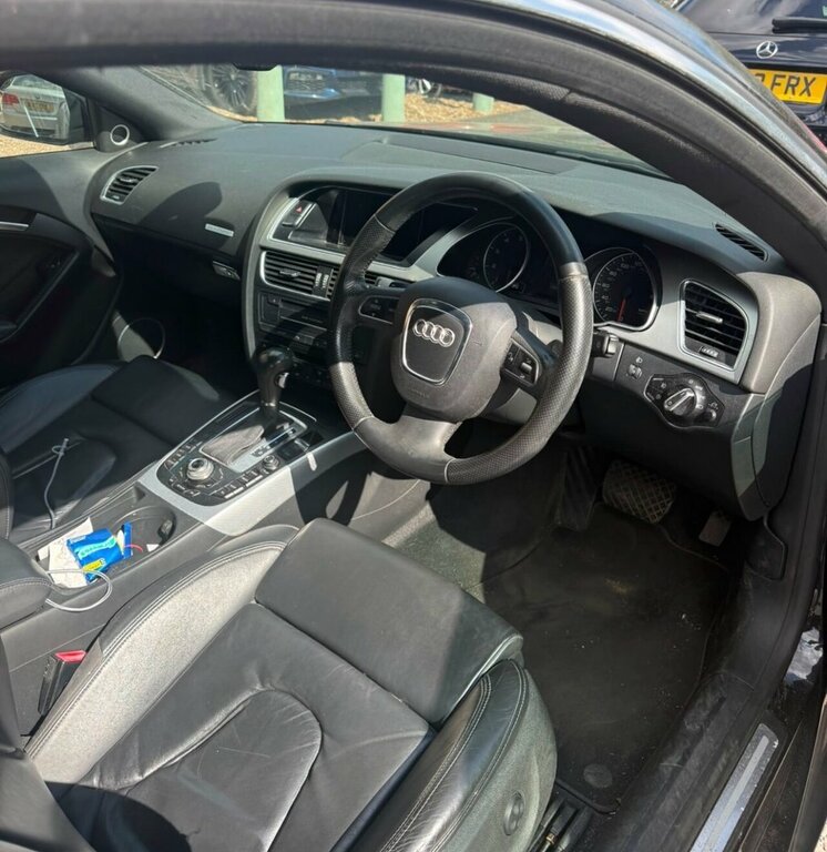 Audi A5 3.2L Sport Black #5