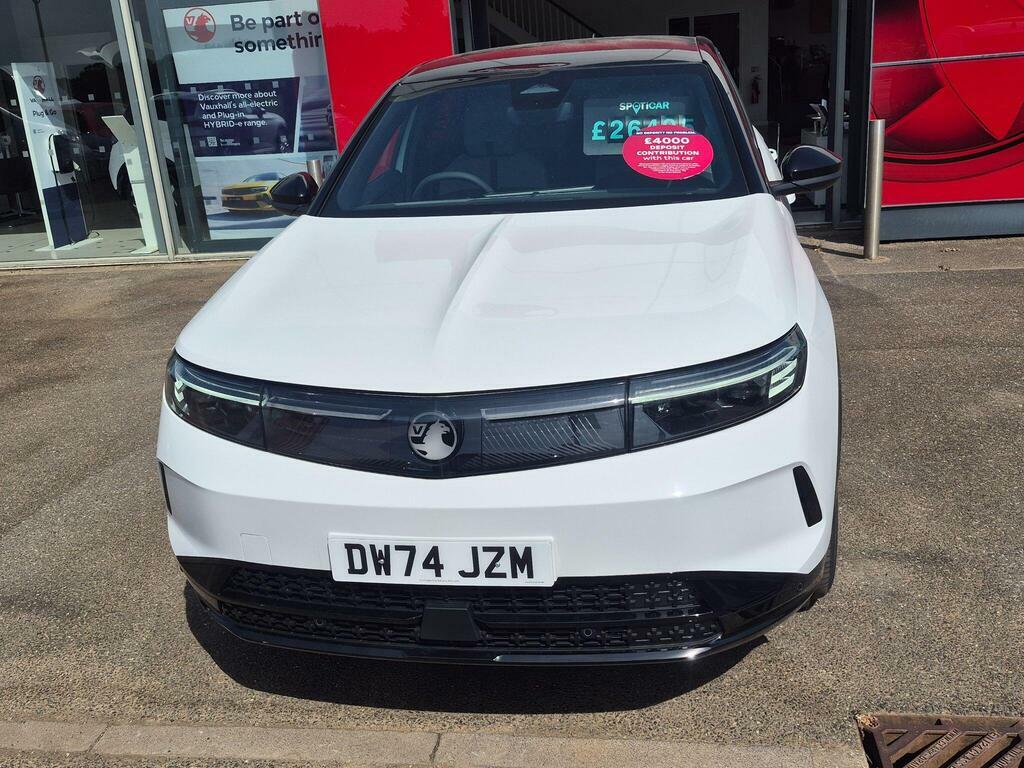 Vauxhall Grandland 73Kwh Gs DW74JZM White #2