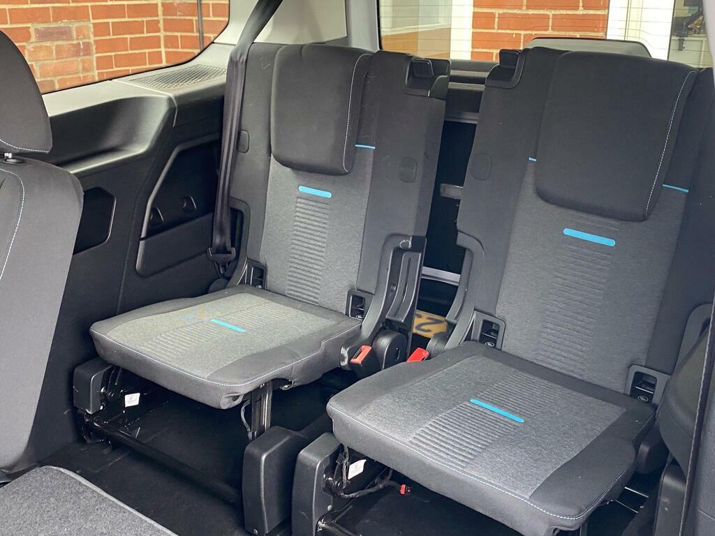 Ford Grand Tourneo Connect 1.5 Ecoblue 120 Active Powershift Black #17