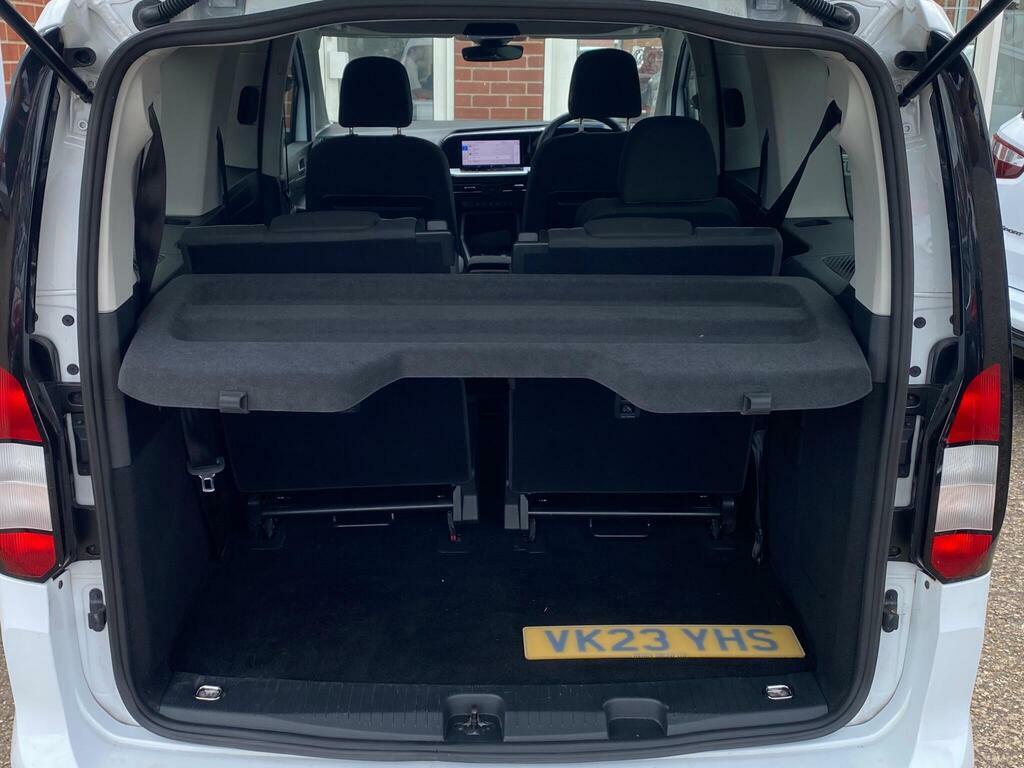 Ford Grand Tourneo Connect 1.5 Ecoblue 120 Active Powershift Black #7