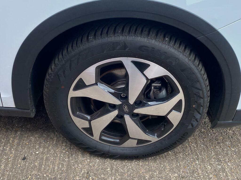 Ford Grand Tourneo Connect 1.5 Ecoblue 120 Active Powershift Black #8