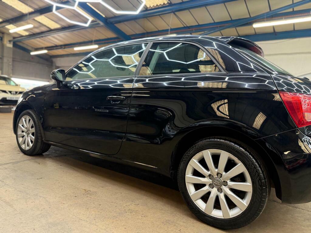 Audi A1 1.2 Tfsi Se Sportback Euro 5 Ss White #50