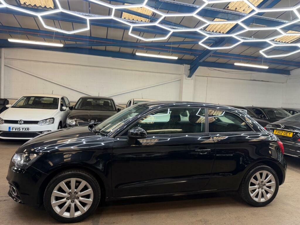 Audi A1 1.2 Tfsi Se Sportback Euro 5 Ss White #9