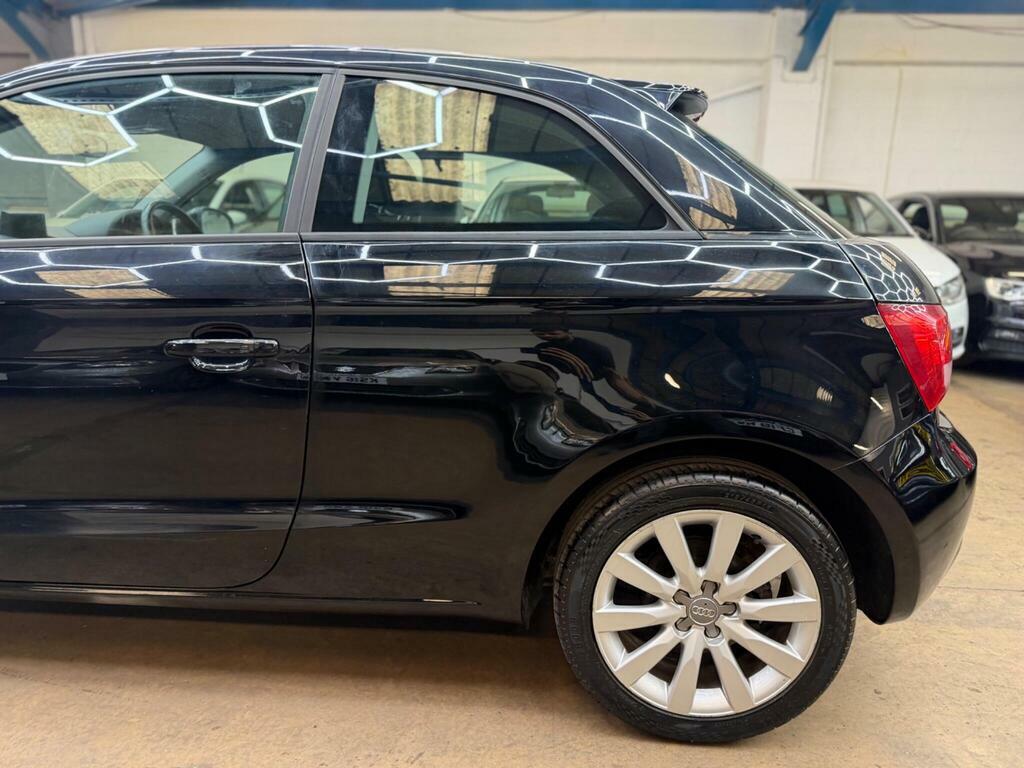 Audi A1 1.2 Tfsi Se Sportback Euro 5 Ss White #51