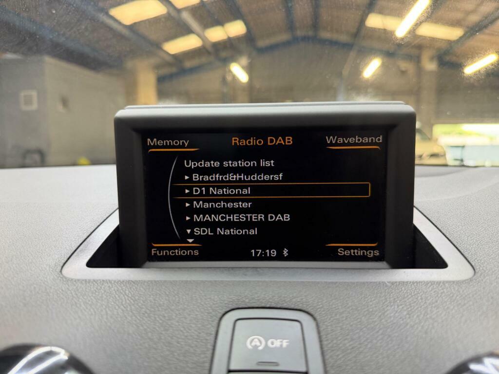 Audi A1 1.2 Tfsi Se Sportback Euro 5 Ss White #31