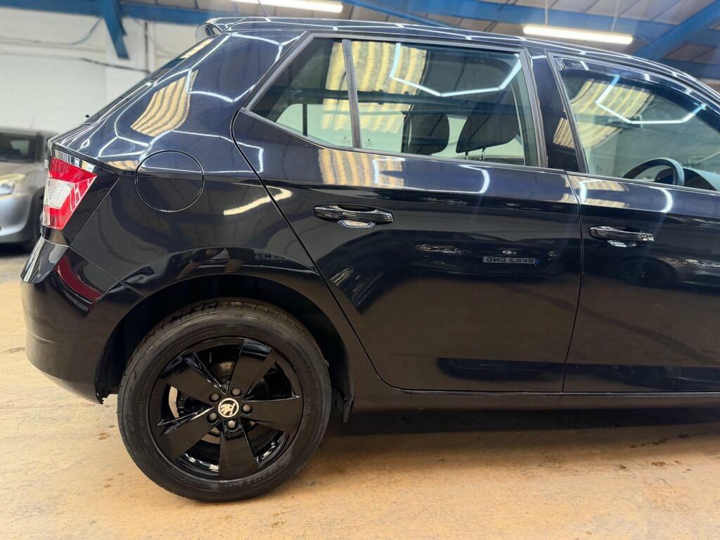 Skoda Fabia 1.0 Tsi Monte Carlo Estate Euro Black #61