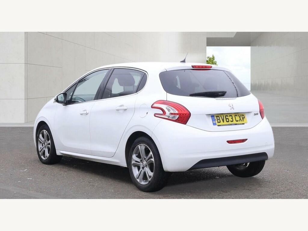 Peugeot 208 1.2 Vti Allure Euro 5 White #3
