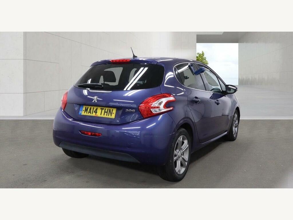 Peugeot 208 Allure Pink #4